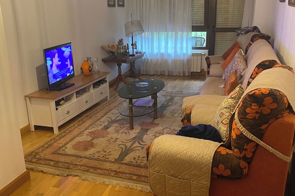 Photo of Livingroom in Selaya