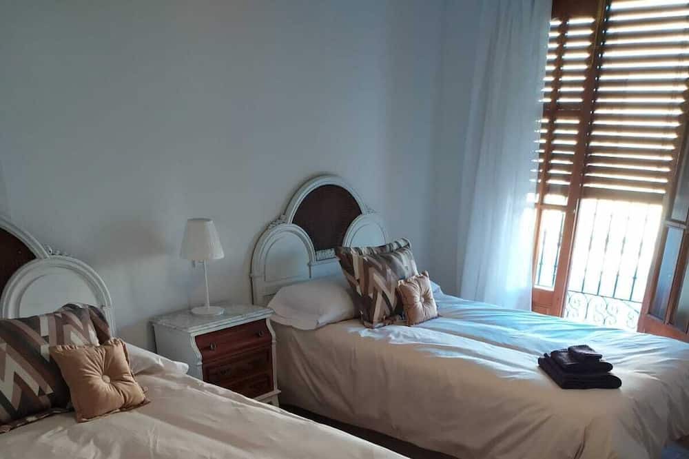 Photo of Bedroom in La Puebla de Montalban