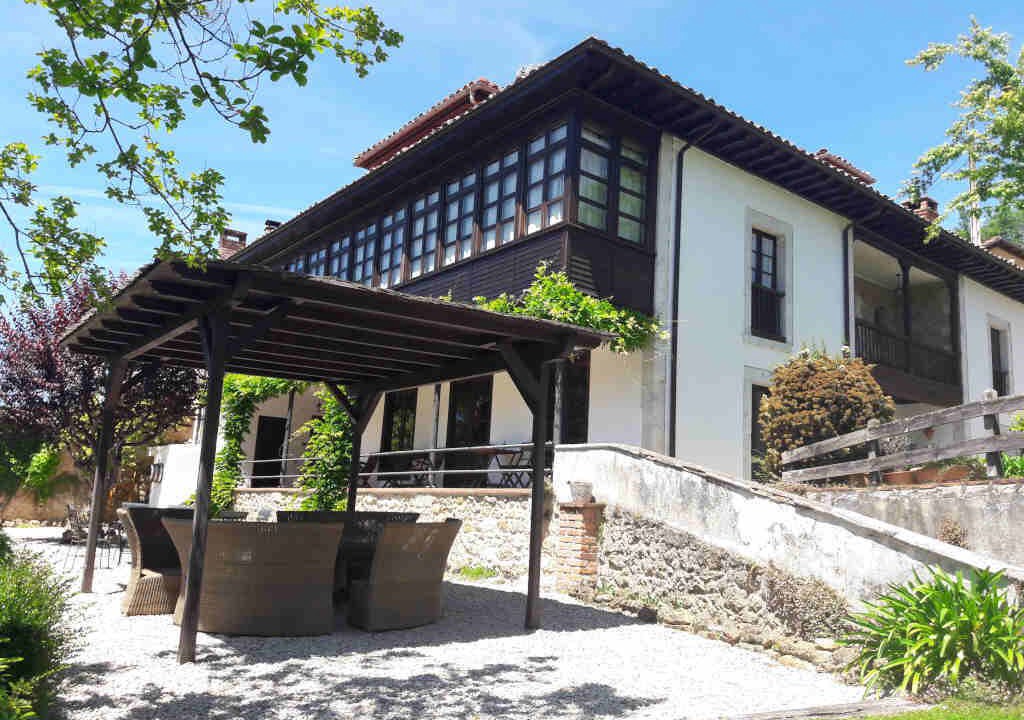 Photo of Outdoor in Pilona