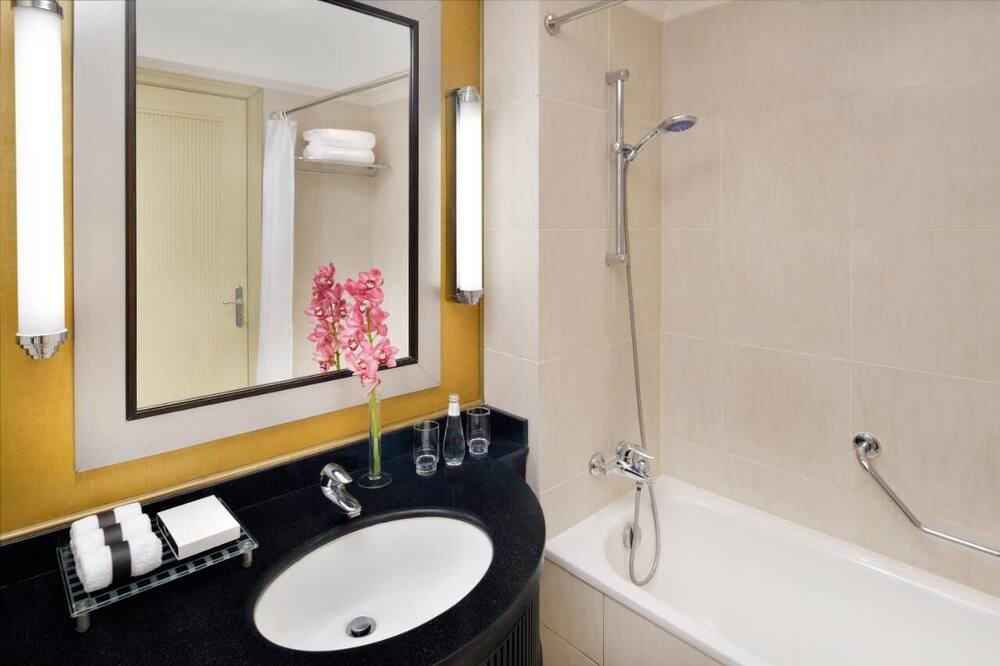Photo of Bathroom in Al-Hamra'a
