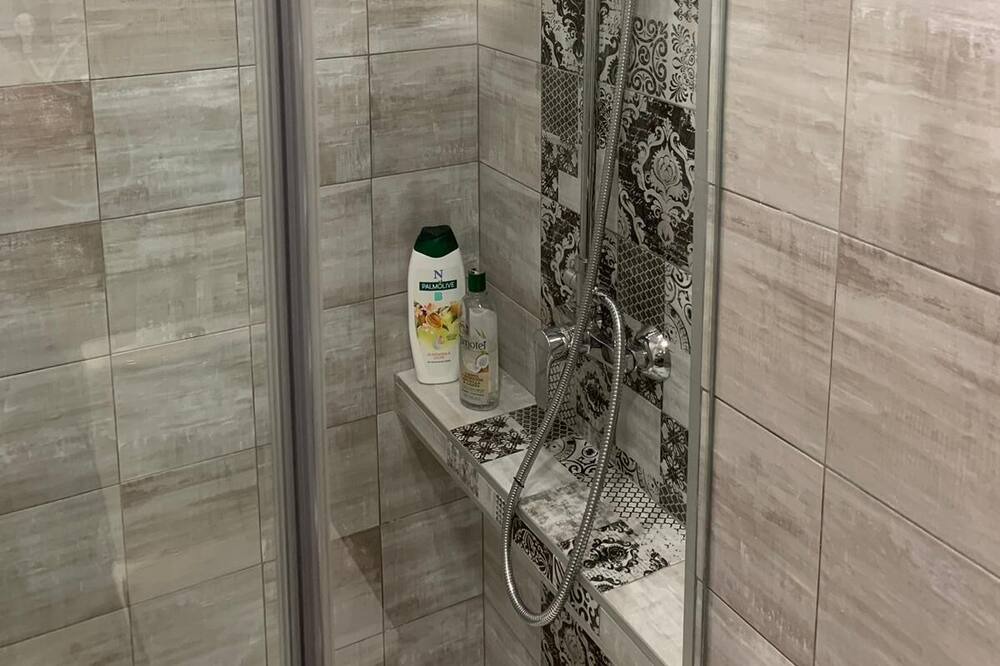 Photo of Bathroom in Fuencarral