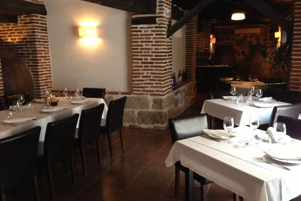 Photo of Patio Balcony in San Martin de Valdeiglesias