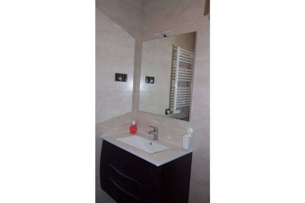 Photo of Bathroom in Aldea del Fresno