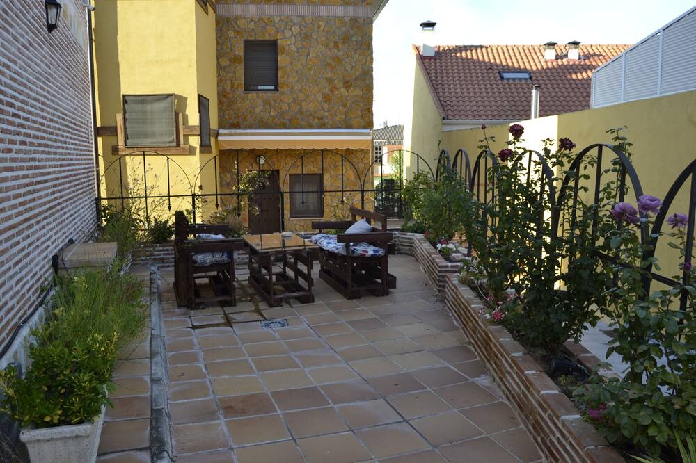 Photo of Patio Balcony in Aldea del Fresno