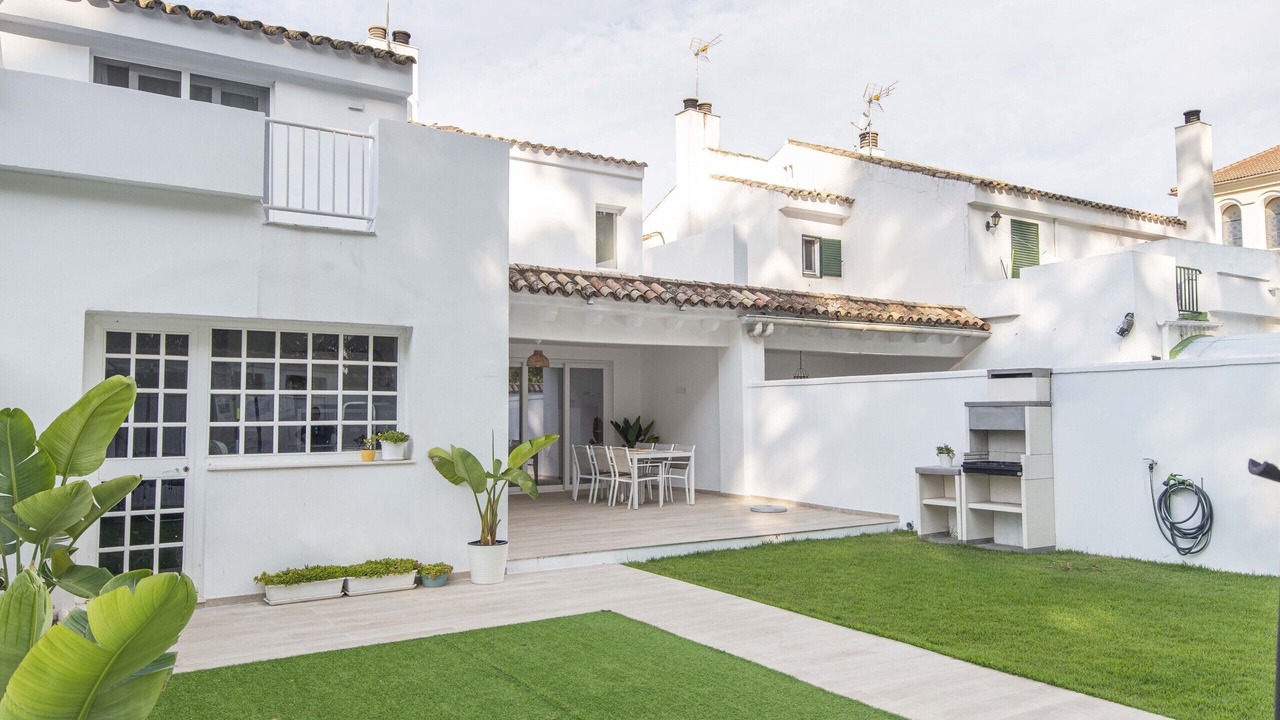 Photo of Outdoor in Valdelagrana