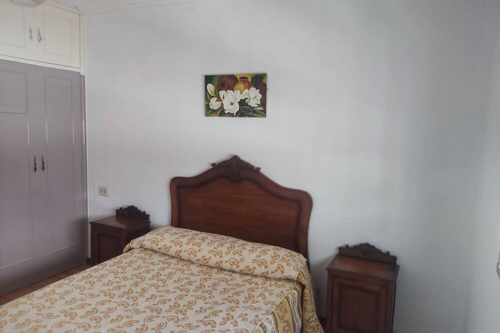 Photo of Bedroom in Marin