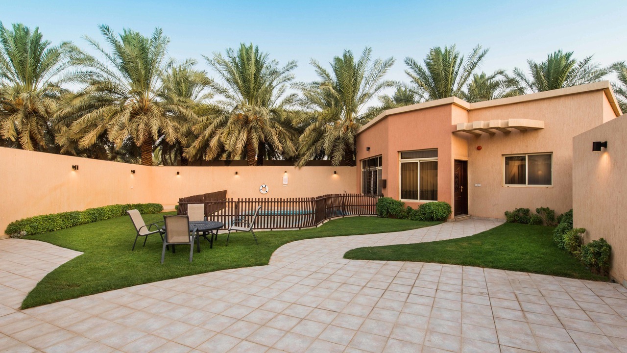 Photo of Outdoor in Unaizah