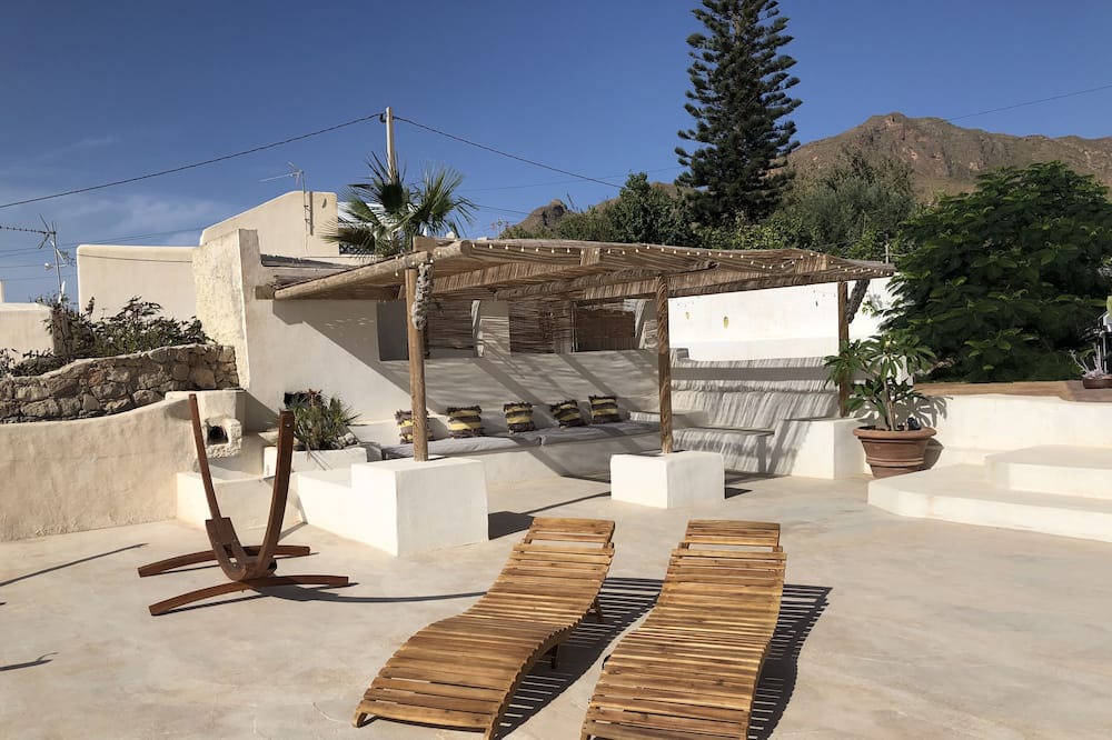 Photo of Patio Balcony in Nijar