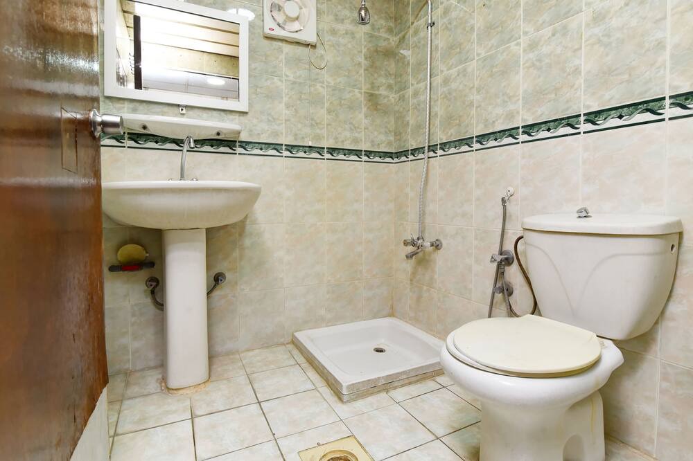 Photo of Bathroom in Al Hofuf