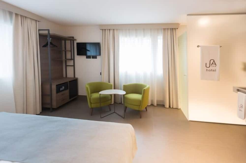 Photo of Bedroom in Tres Cantos