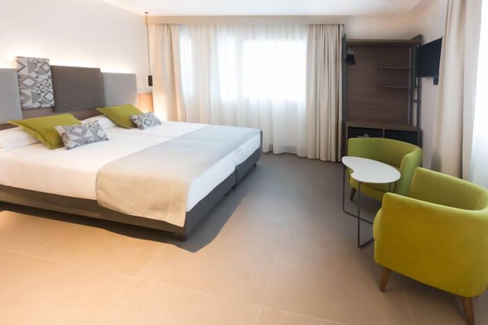 Photo of Bedroom in Tres Cantos