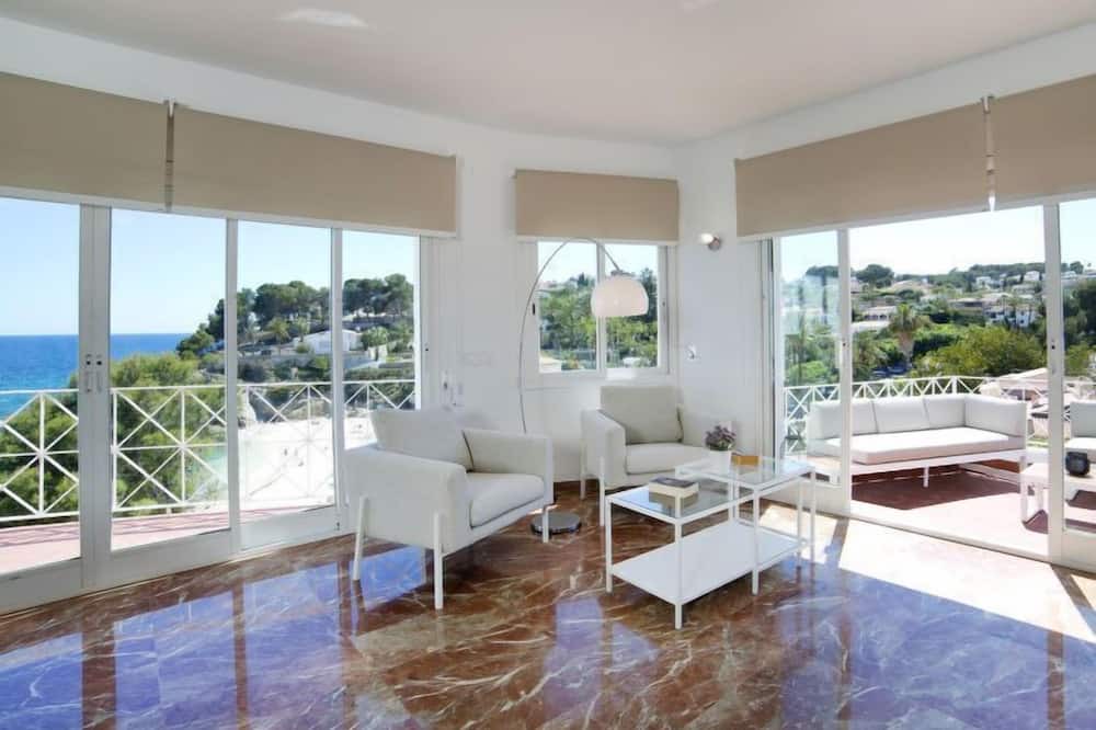 Photo of Livingroom in Urbanitzacio la Fustera