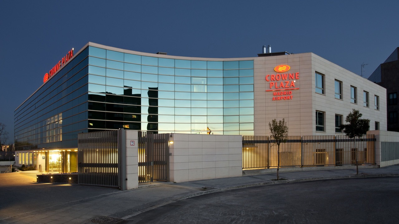 Photo of Buildings in Rejas