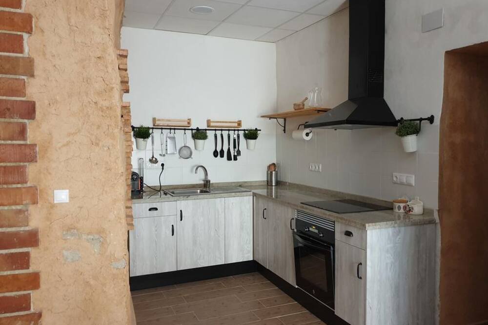 Photo of Kitchen in Planes