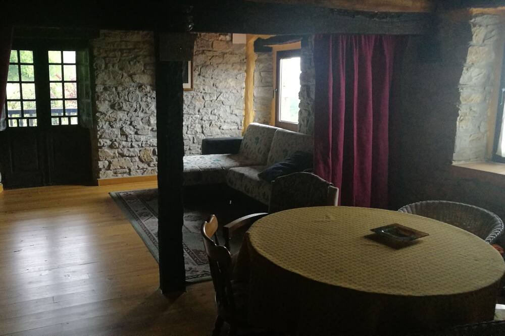Photo of Livingroom in Ampuero