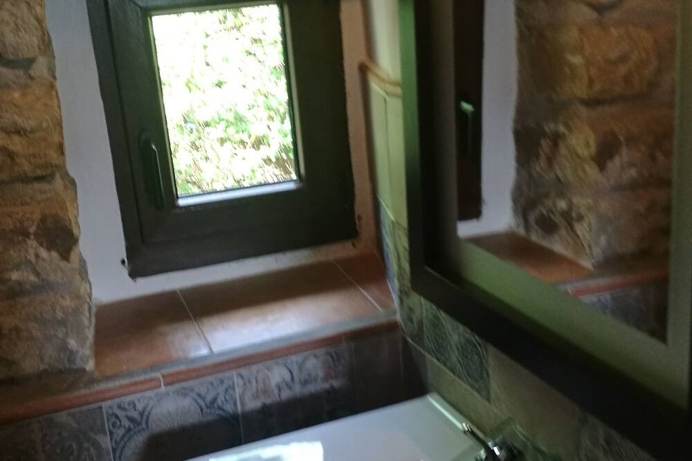 Photo of Bathroom in Ampuero