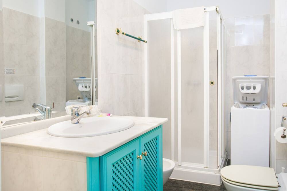 Photo of Bathroom in Nerja