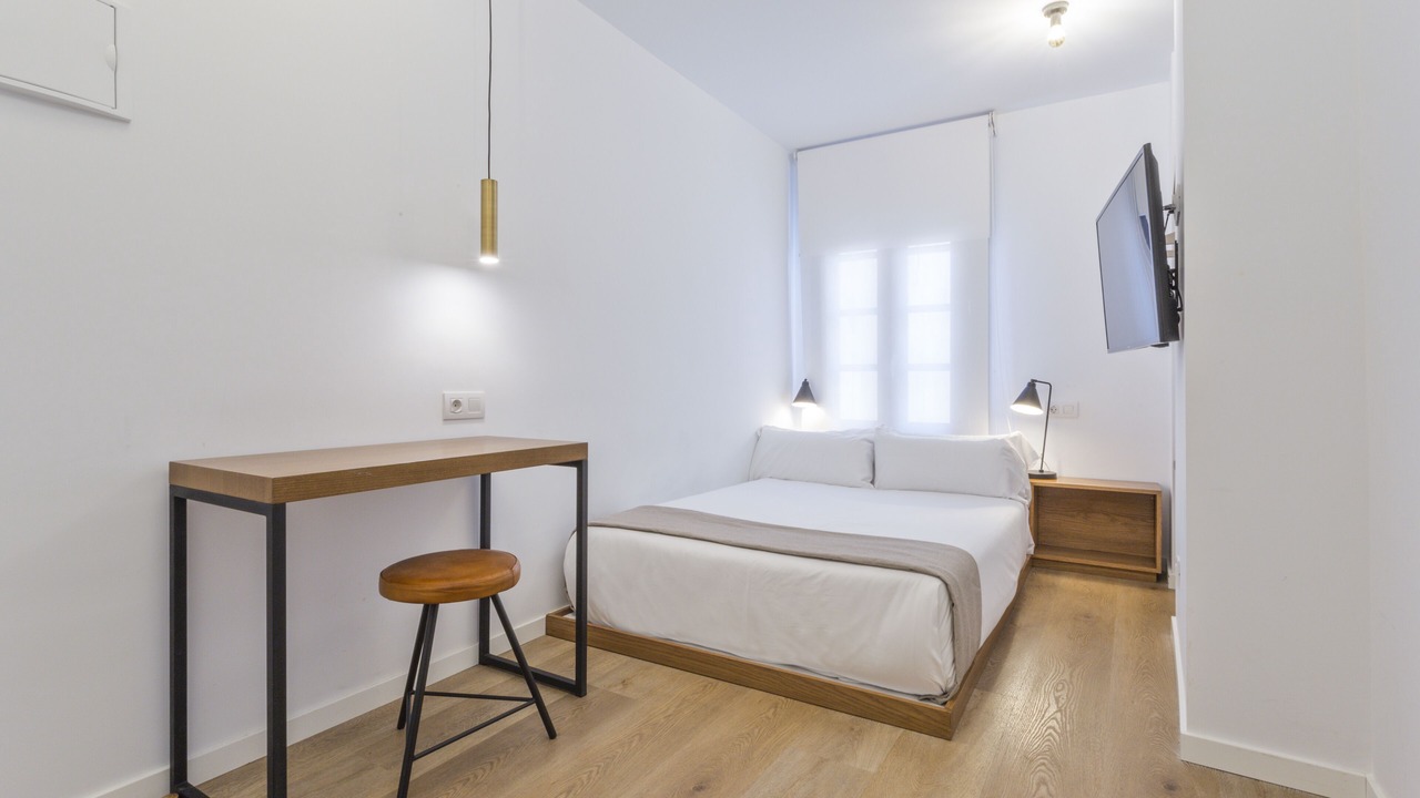 Photo of Bedroom in Golden Triangle of Art