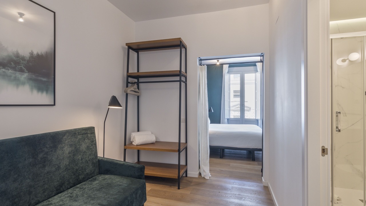 Photo of Bedroom in Golden Triangle of Art