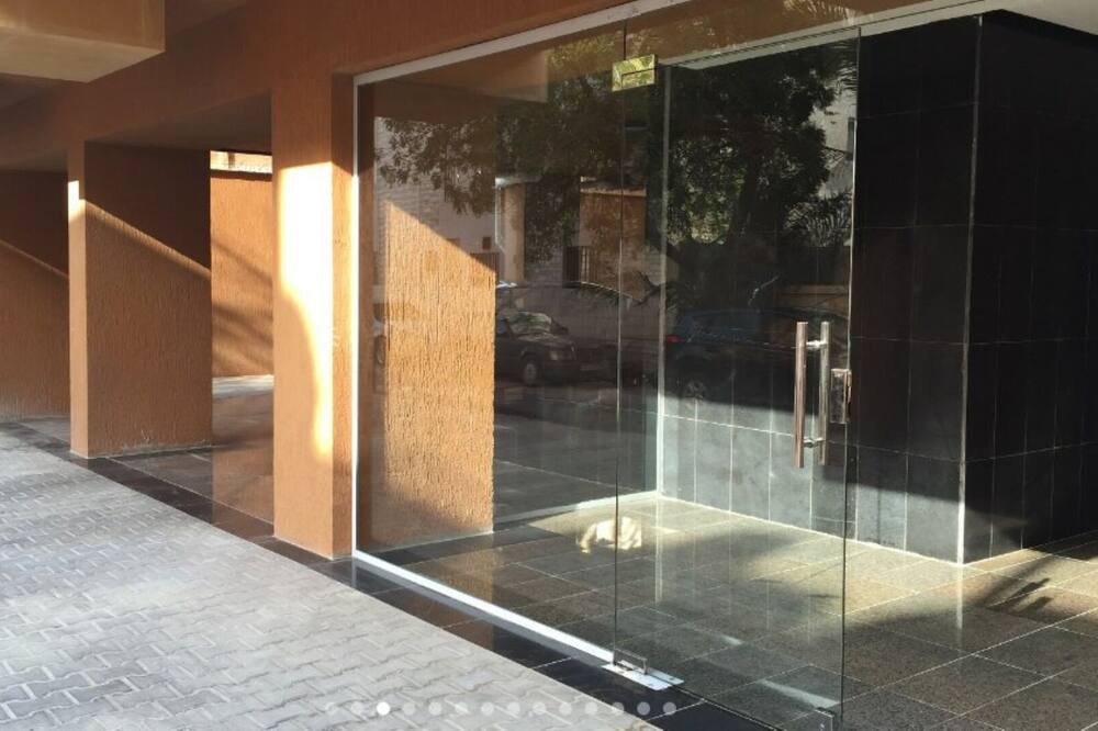 Photo of Others in Al-Hamra'a