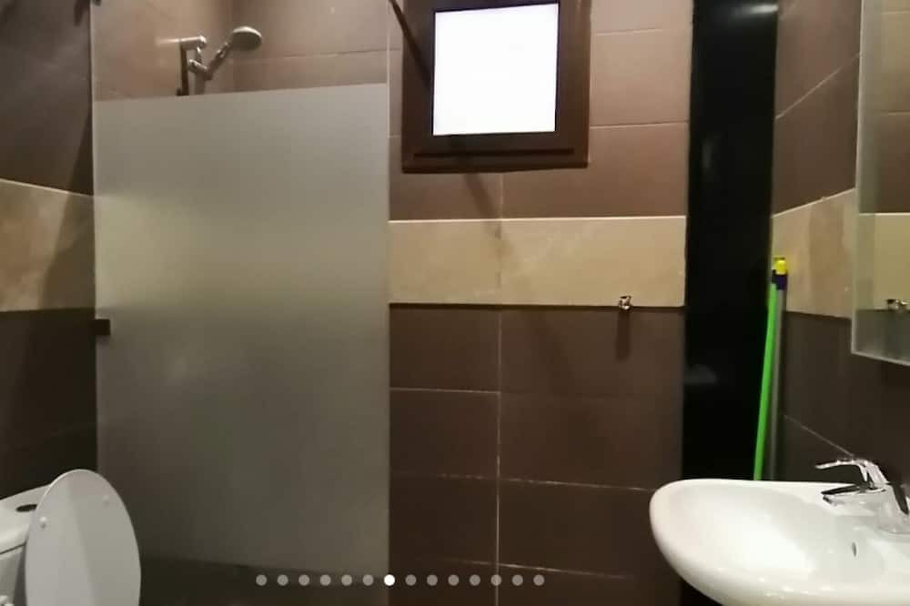 Photo of Bathroom in Al-Hamra'a