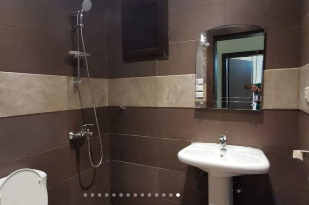 Photo of Bathroom in Al-Hamra'a