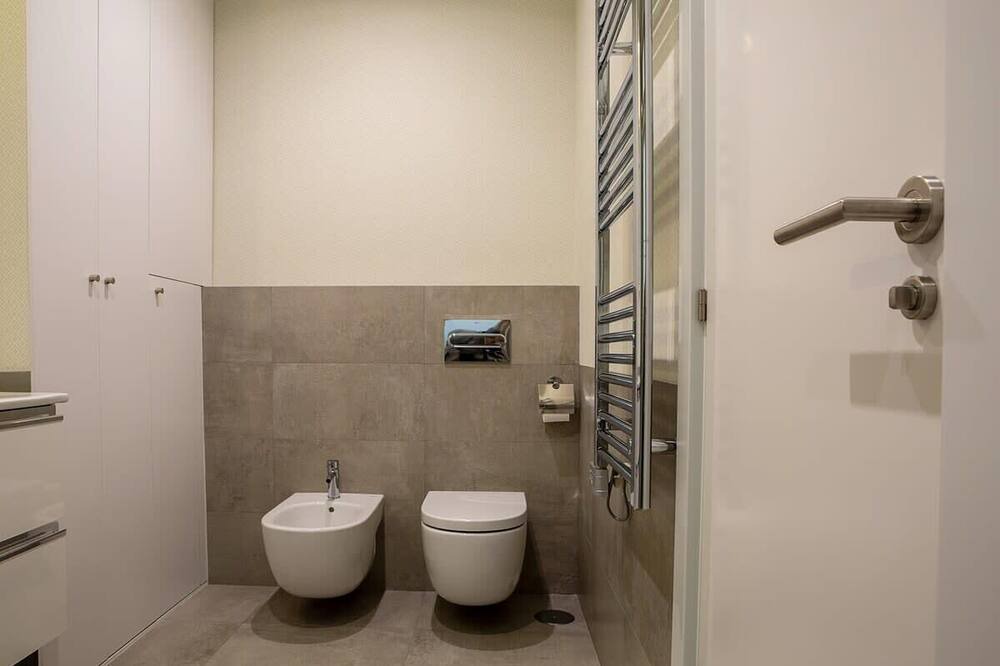 Photo of Bathroom in Jeronimos