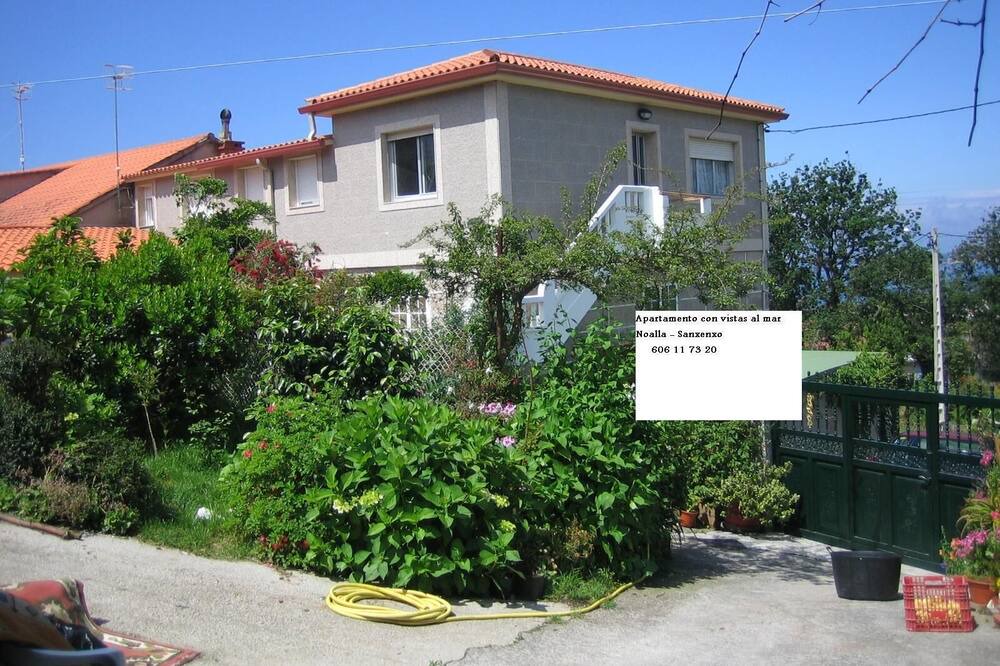 Photo of Outdoor in A Lanzada