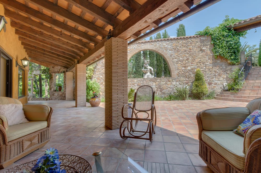 Photo of Patio Balcony in Angles