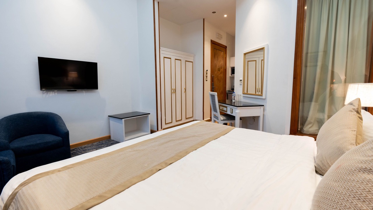 Photo of Bedroom in Taif