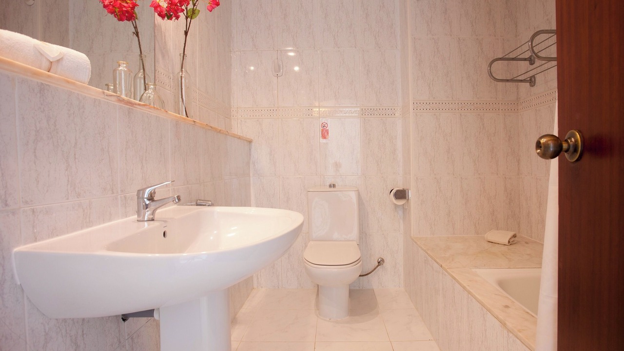 Photo of Bathroom in Cala Romantica
