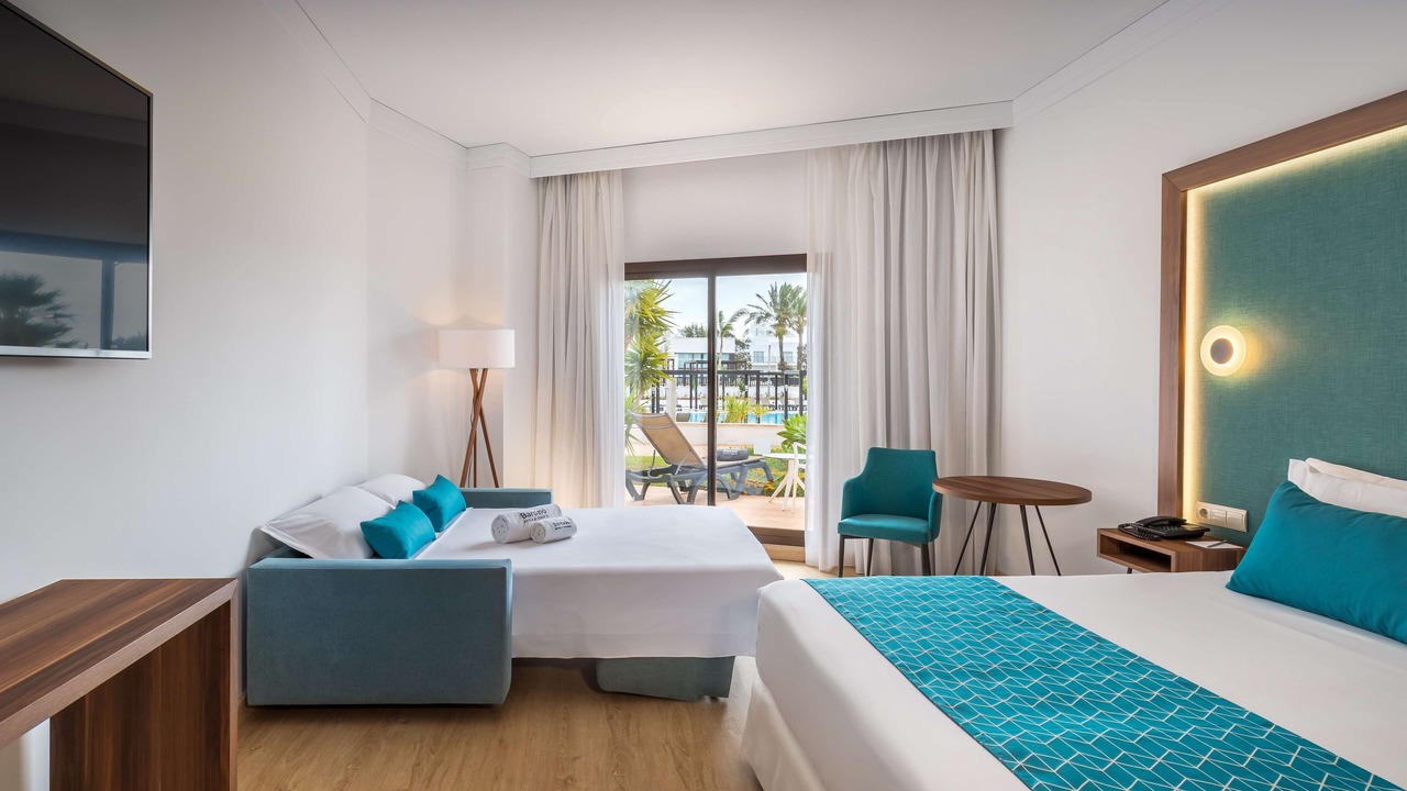 Photo of Bedroom in Retamar