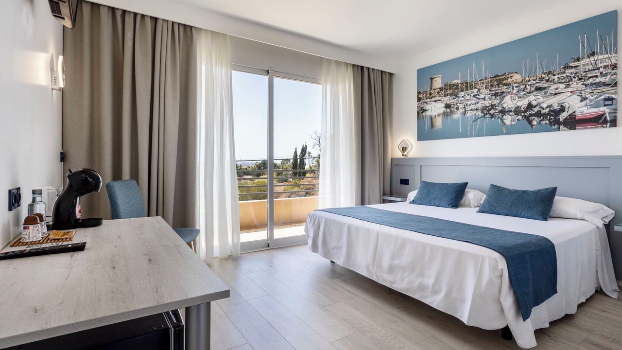 Photo of Bedroom in San Juan de Alicante