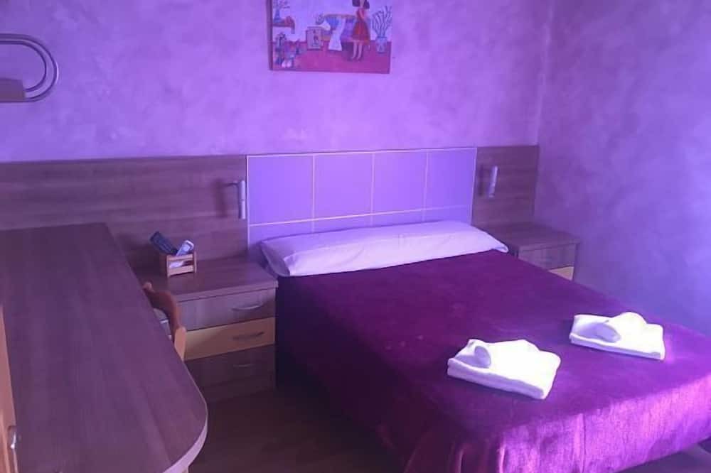 Photo of Bedroom in Fuentiduena de Tajo