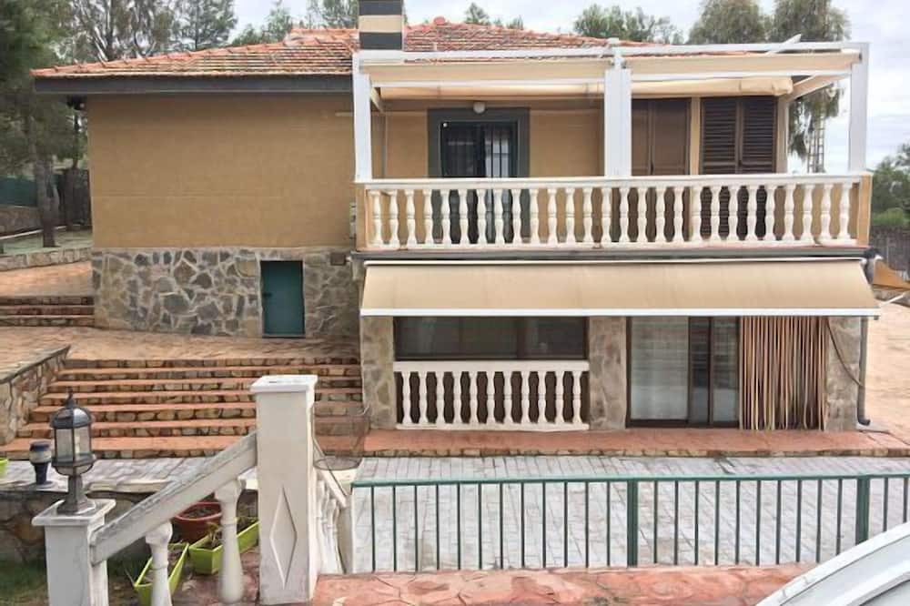 Photo of Outdoor in Fuentiduena de Tajo