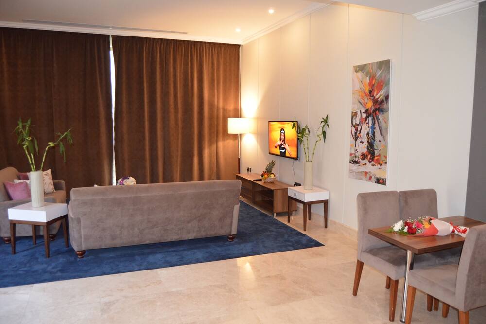 Photo of Livingroom in Dhahran