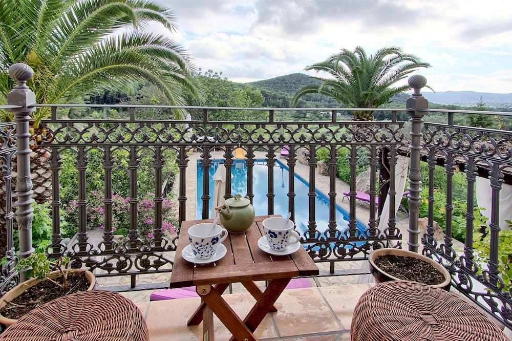 Photo of Patio Balcony in Sant Miquel de Balasant