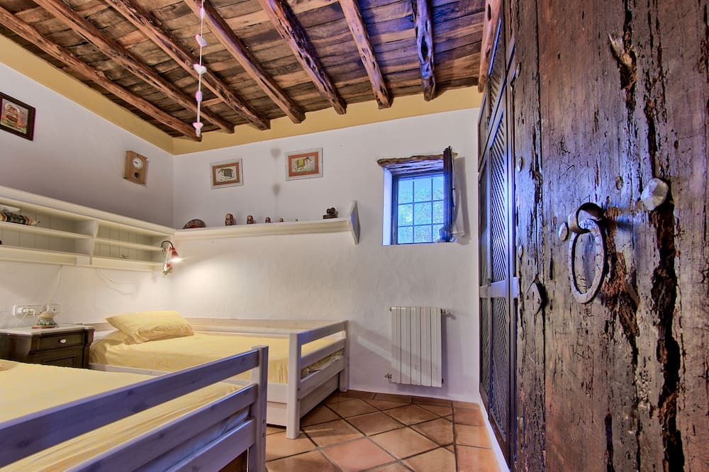 Photo of Bedroom in Sant Miquel de Balasant