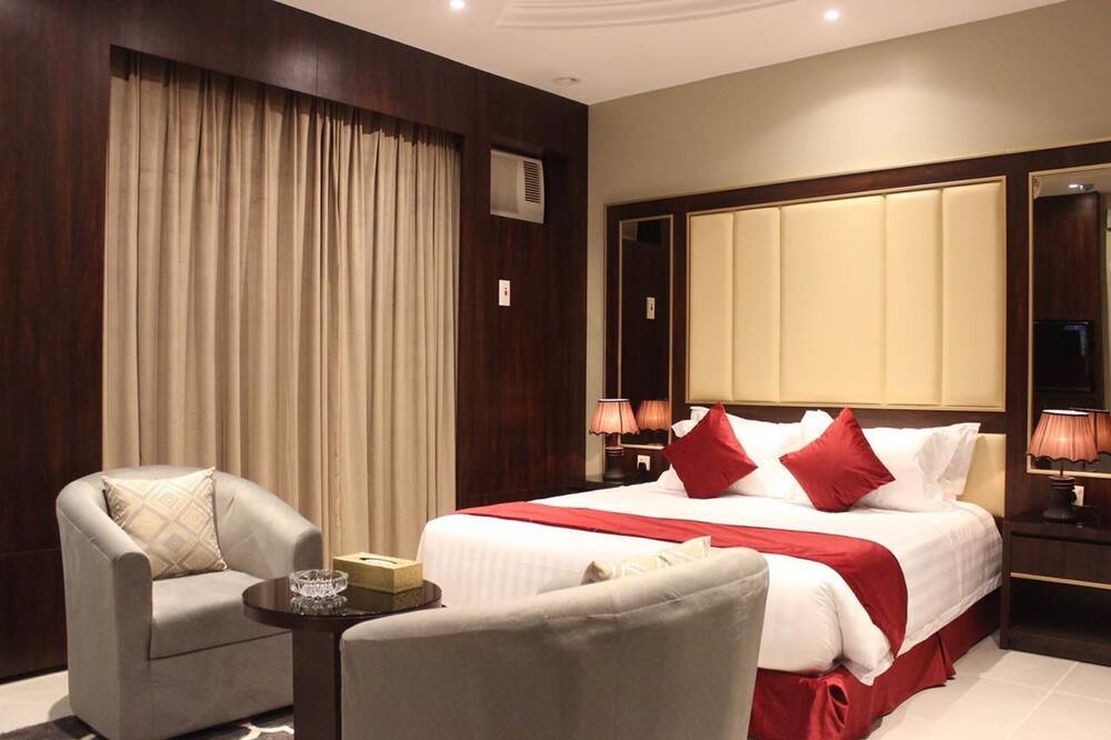 Photo of Bedroom in King Faisal Military City