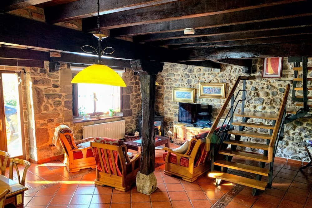 Photo of Livingroom in Cabezon de la Sal