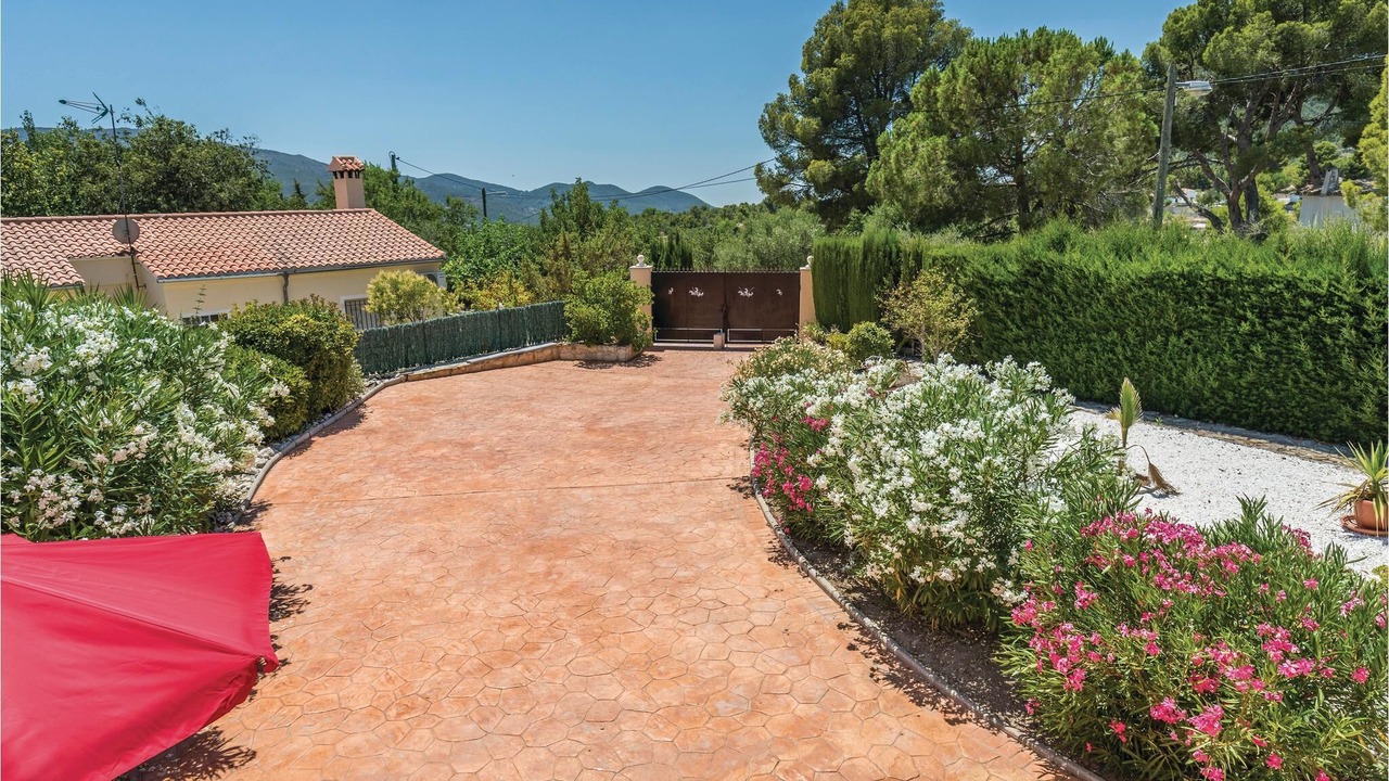 Photo of Outdoor in Torremanzanas