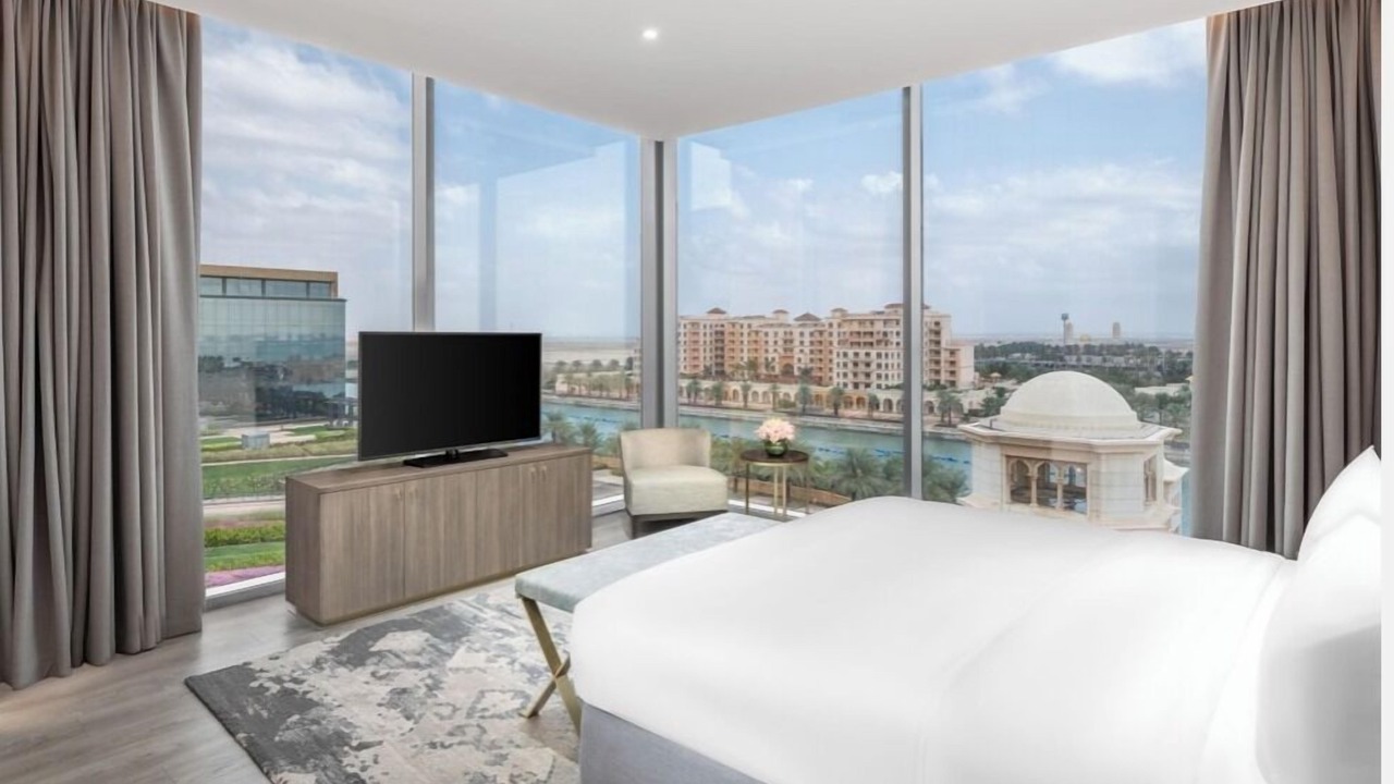 Photo of Bedroom in Bay La Sun