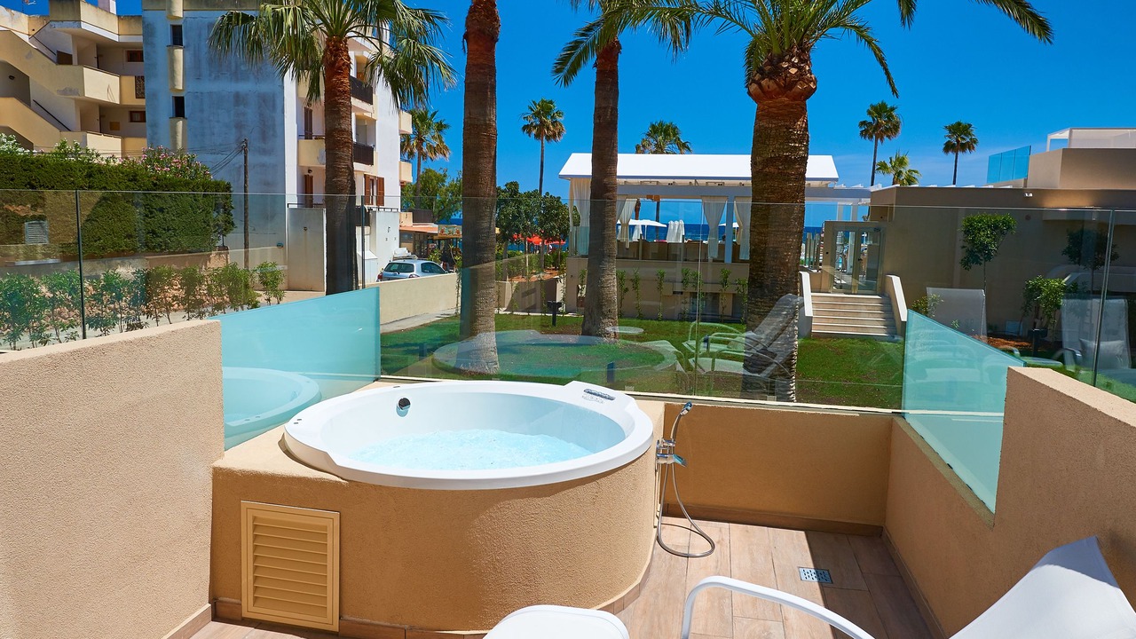 Photo of Bedroom in Cala Bona