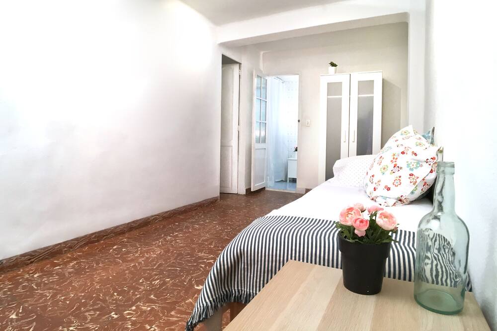 Photo of Bedroom in El Cabanyal