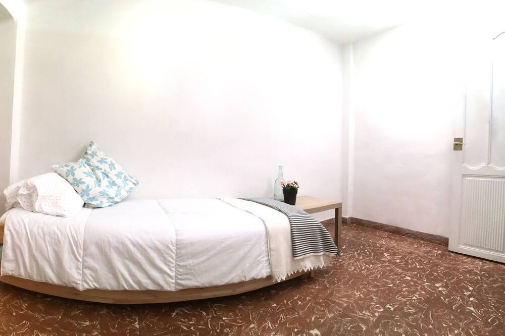 Photo of Bedroom in El Cabanyal