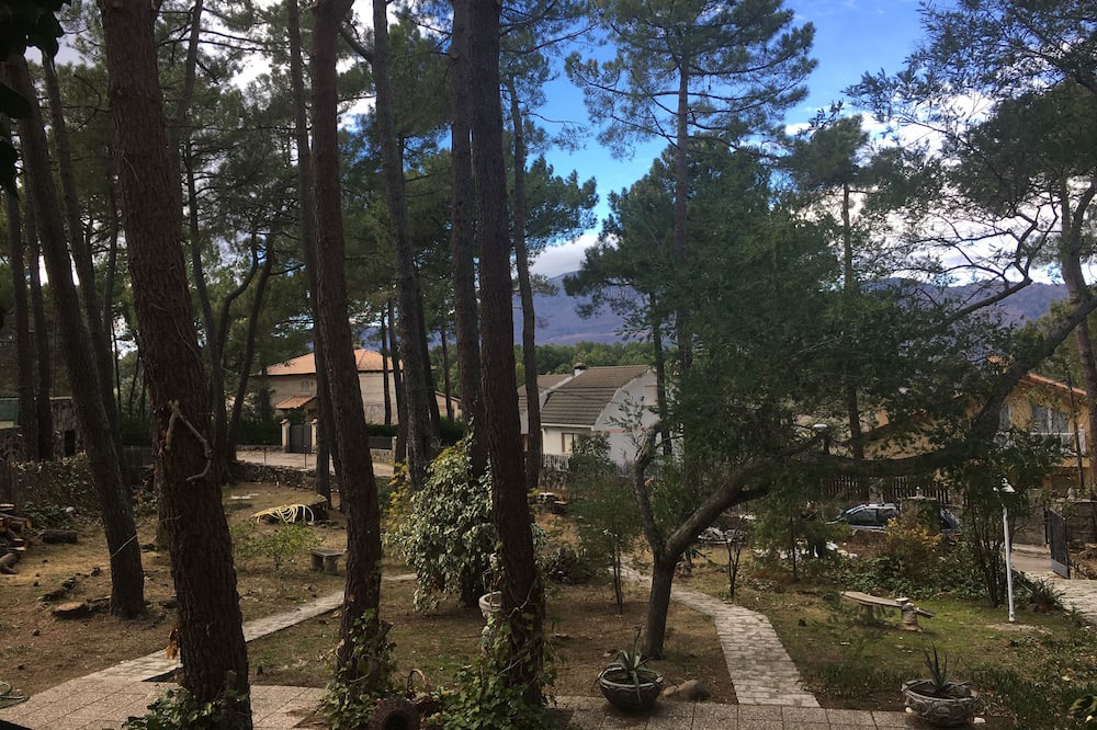 Photo of Outdoor in Navahondilla