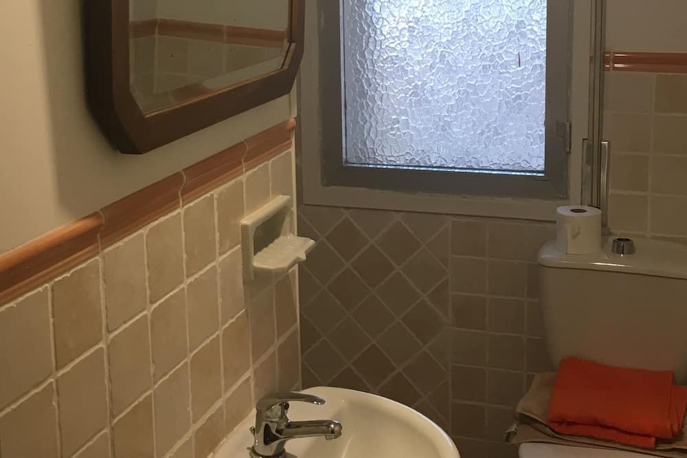 Photo of Bathroom in Navahondilla