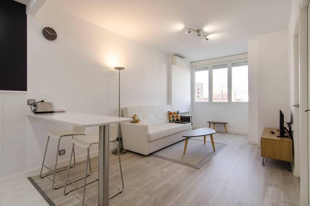 Photo of Livingroom in Cuatro Caminos