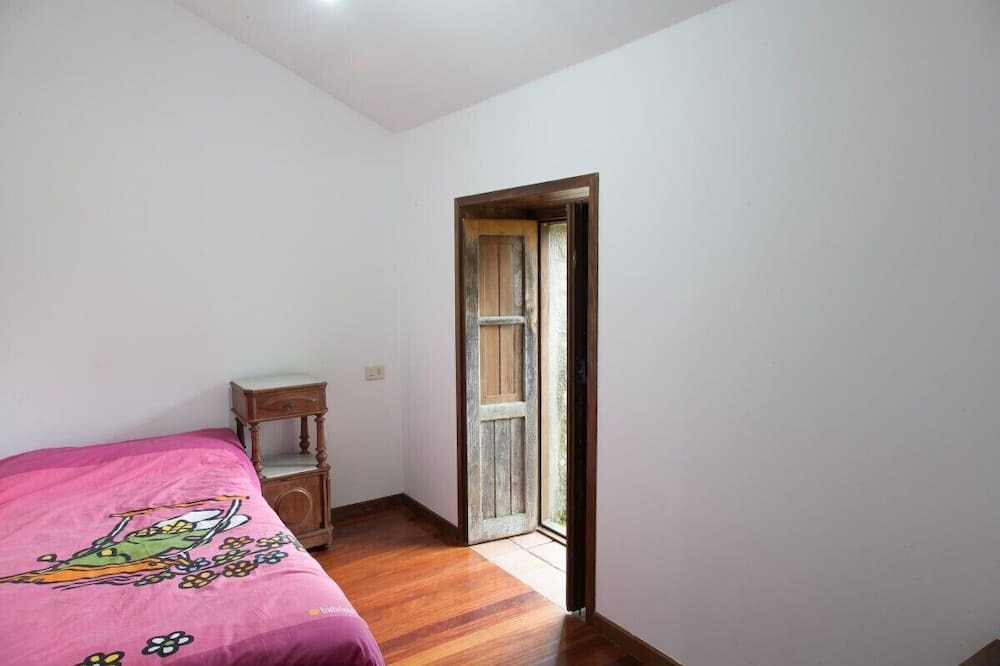 Photo of Bedroom in Covelo