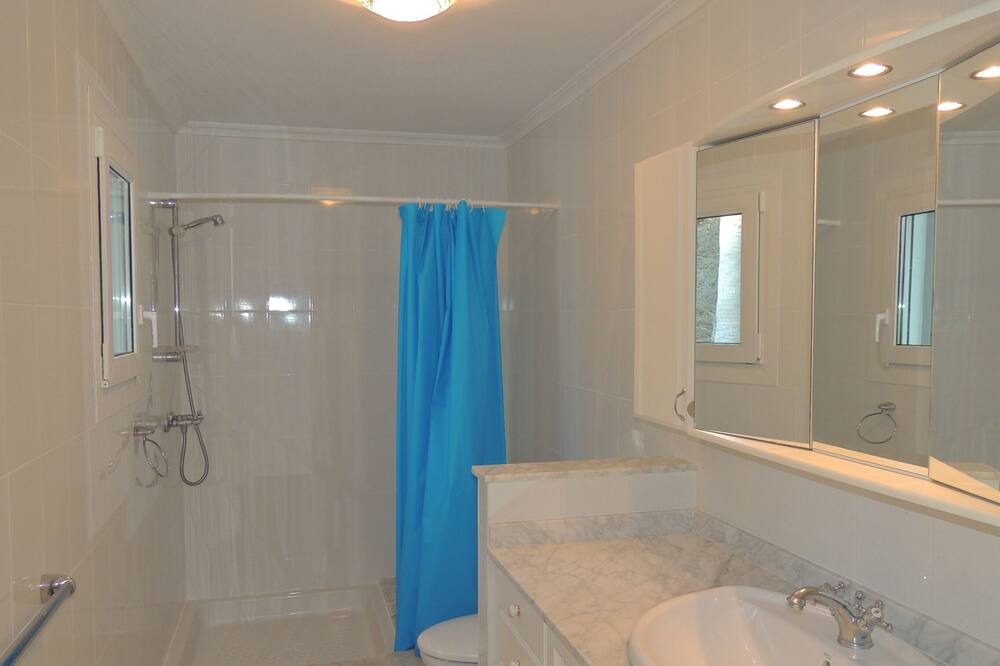 Photo of Bathroom in Cala Murada